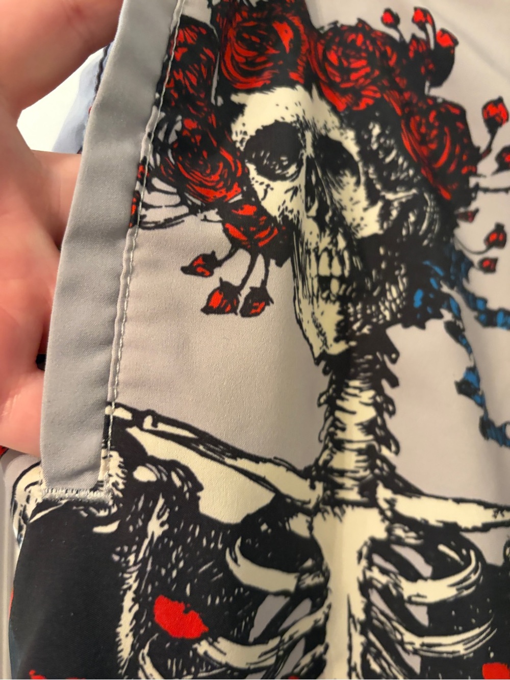 Section 119 Grateful Dead Board Shorts Men's Size 38 Gray Skeleton & Roses Swim - Picture 2 of 9